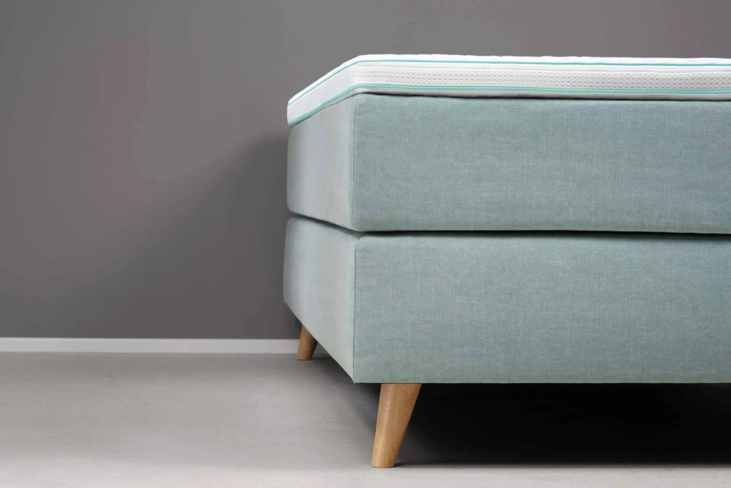 Isabelle by BICO Boxspringbett Matratze Moon auf Bettgestell mit Topper