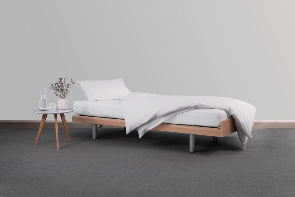 BICO Primo Couch A Lattenrost im Schlafzimmer eingerichtet